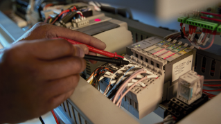 Advanced Diploma of Engineering Technology (Mechatronics Engineering Design) 