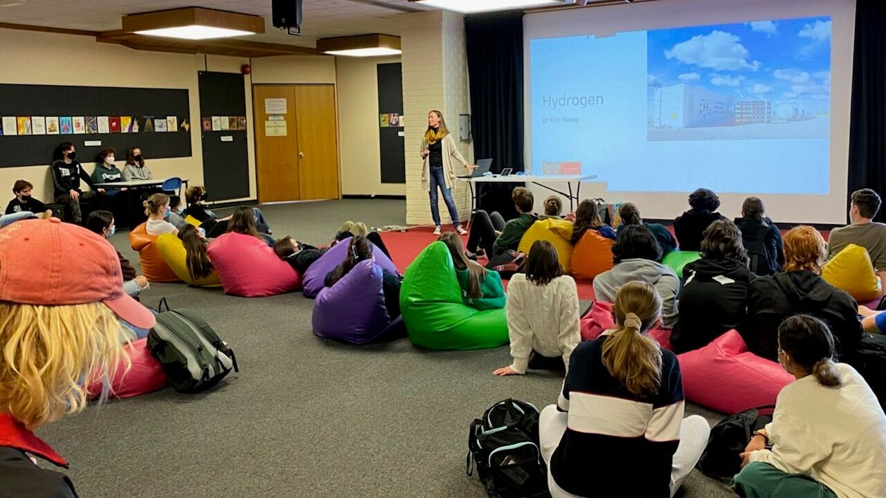 Dr Kim Beasy presenting on hydrogen technologies to Year 11 and 12 students at Hobart College in April 2022. Dr Kim Beasy presenting on hydrogen technologies to Year 11 and 12 students at Hobart College in April 2022.