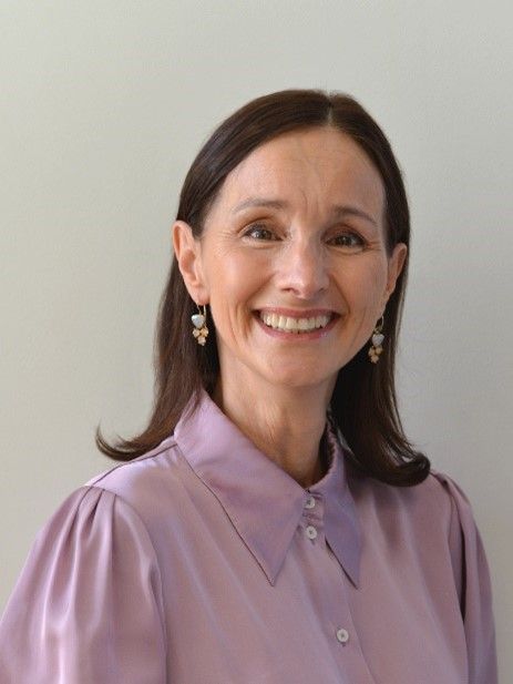 Kathy-Papafotiou head shot of Kathy Papafotiou