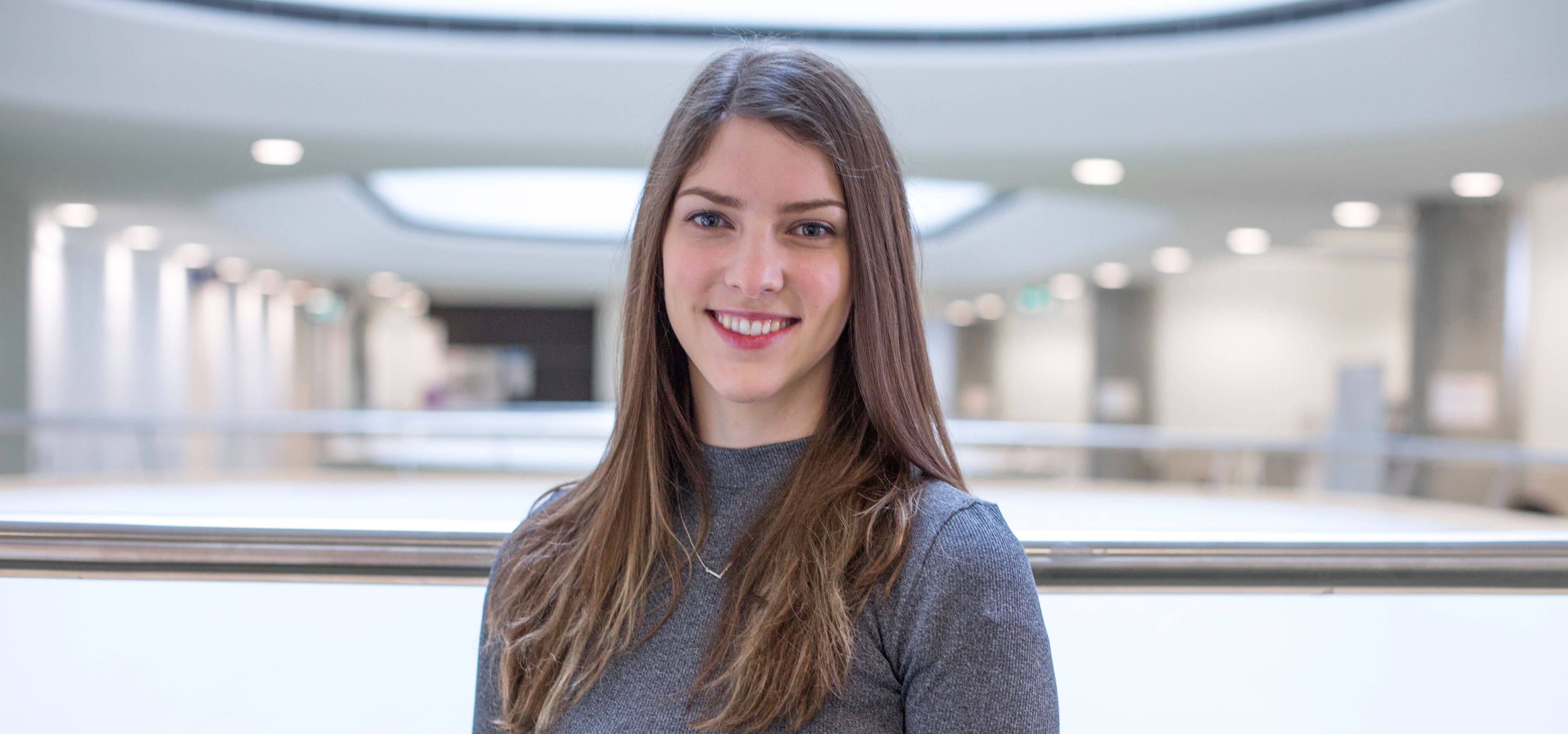 Eva-Louise Swinburne Health Science student, Eva-Louise smiling while on placement at MonashHeart,