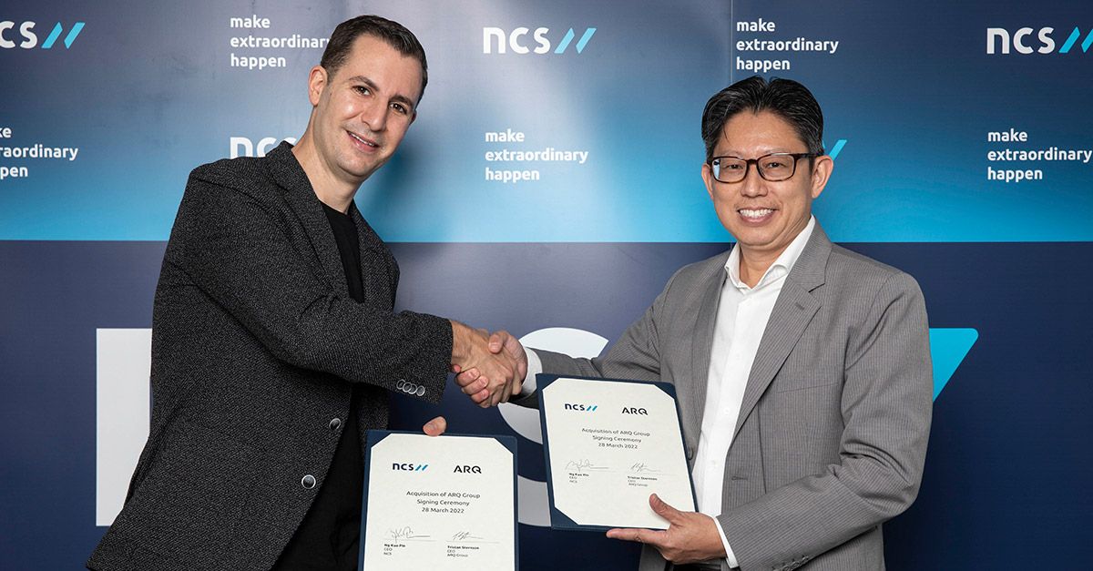 Alum Tristan Sternson ARQ CEO Tristan Sternson (left) and CEO of NCS Mr Ng Kuo Pin (right) at the acquisition announcement. Image: NCS